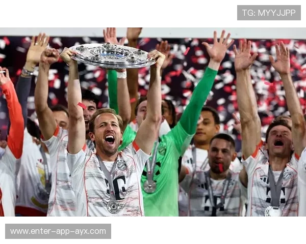 拜仁前场连续联系凯恩完成多次危险推进